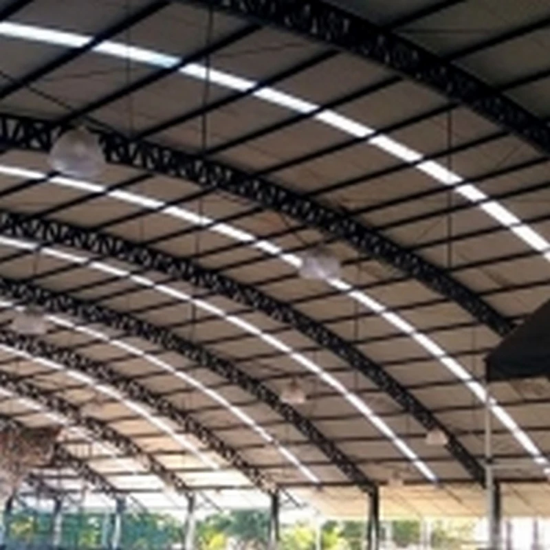 construção treliça metálica